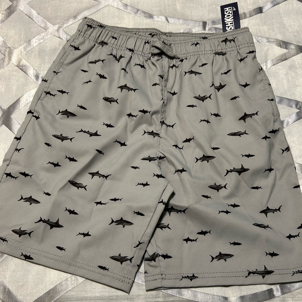 NWT Oshkosh B’gosh Boy’s Shark Gray Quick Dry Hybrid Active Shorts - Size 14